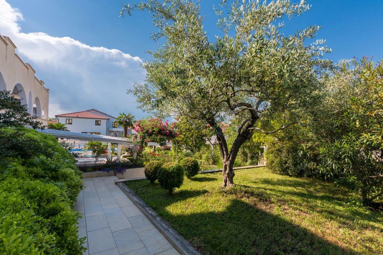 Pansion Dujmovic 1 Apartment Malinska Exterior foto